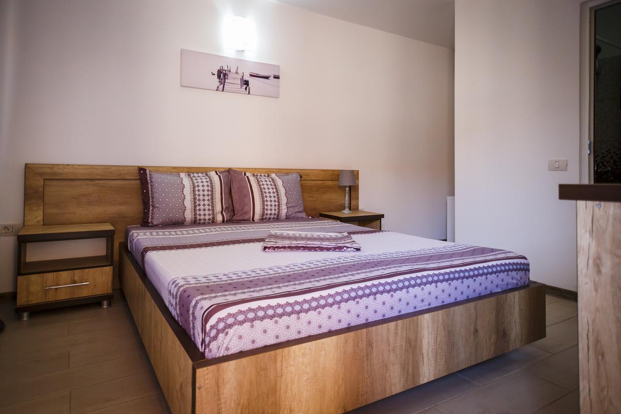 Hotel Casa Tudorascu à Vama Veche Extérieur photo