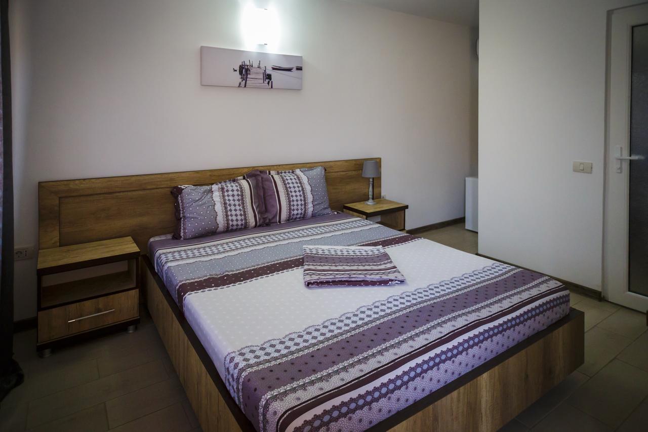 Hotel Casa Tudorascu à Vama Veche Extérieur photo