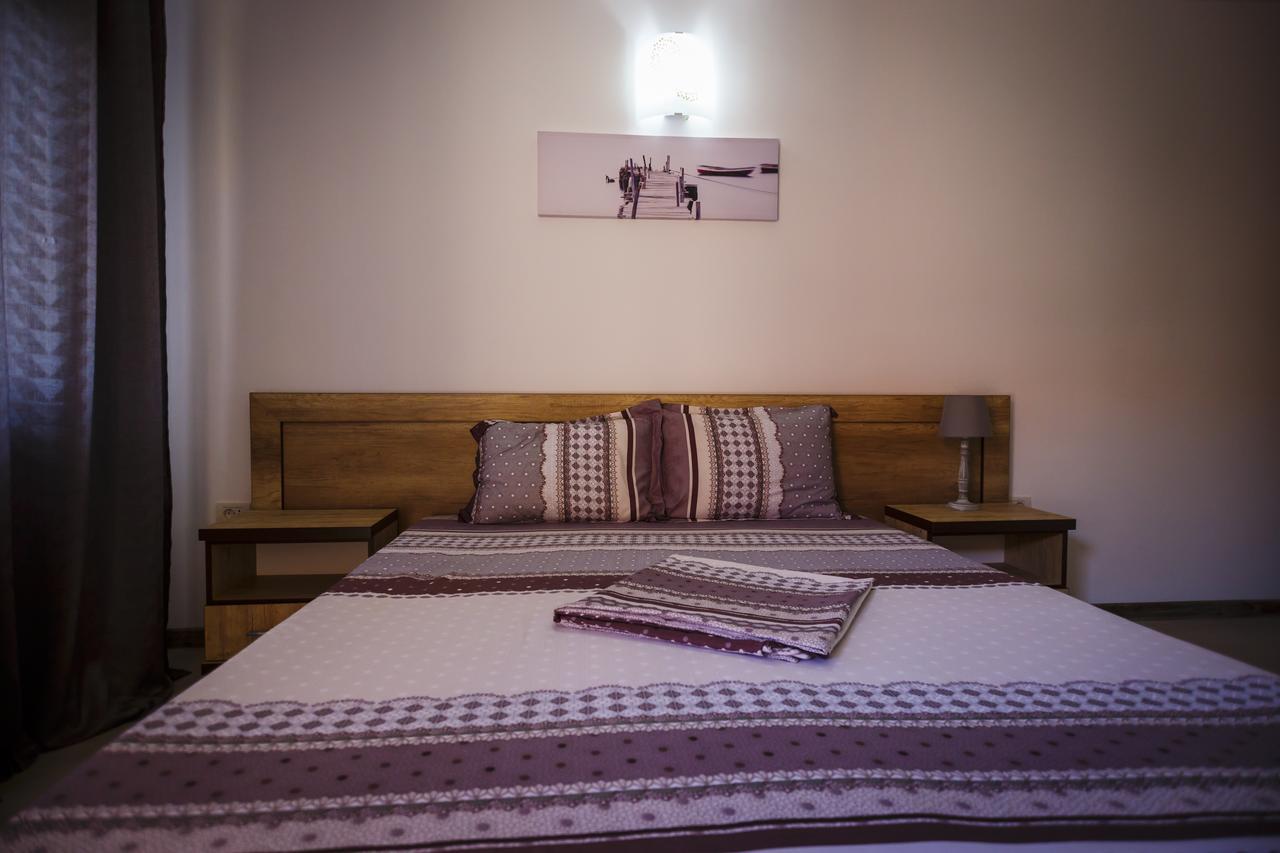 Hotel Casa Tudorascu à Vama Veche Extérieur photo
